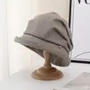 Sombrero de pescador simple personalizado con borde enrollado, pliegues apilados, versátil, hace que la cara se vea más pequeña, para mujer, otoño, estilo literario japonés, sombrero de cubo con protección solar
