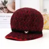 Gorro de punto de otoño e invierno para madre de mediana edad y anciana, cálido para mujer, con felpa adicional, protección contra el frío, gorro de lana para señora mayor, gorro de algodón con protección para las orejas de la abuela