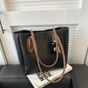 Bolso Tote de Gran Capacidad para Mujer 2023 Otoño e Invierno Nuevo Bolso de Mano Simple y a la Moda Retro Casual para Ir al Trabajo Bolso de Hombro