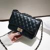 Bolso de Mujer 2025 Nuevo Estilo Coreano Acolchado Estilo Pequeño Fragante Bolso de Cadena Ins Hombro Único Diagonal Bolso Cuadrado Pequeño Candado Bolso Pequeño