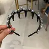 Tiara de Cristal e Pérola de Luxo Leve com Dentes, Antiderrapante, Acessório de Cabelo de Coroa Alta para Uso Diário, Novo Estilo de Tiara 2026