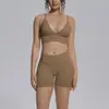 Top esportivo com costas cruzadas e sem bojo, conjunto de roupas de yoga sem costura, conjunto de shorts de secagem rápida e justo para levantar o bumbum, roupas de corrida e fitness de secagem rápida