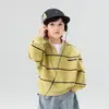 Valle del Viento 2026 Otoño Nuevo Estilo Coreano Moda Ropa de Niños Conjunto de Dos Piezas Sudadera a Rayas con Cuello en V Versátil Top para Niños