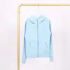 Moletom Lulu Slim-Fit com Zíper Completo e Etiqueta, Em Estoque Entrega Direta, Etiqueta Dourada, Zíper Dourado, Moletom Casual Slim-Fit de Fleece