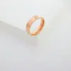 Anel Estrelado de Aço Titânio Elegante e Requintado, Estilo Designer, À Prova d'Água e de Suor, Popular Online, Bestseller Transfronteiriço Europeu e Americano