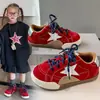 Zapatillas para niños 2026 primavera y otoño nuevo moda estrella casuales zapatos sucios para niños zapatos deportivos para niñas de escuela primaria