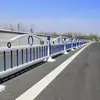 Atacado do Fabricante Guarda-corpos Pintados de Aço Galvanizado, Barreiras de Isolamento Rodoviário, Guarda-corpos Municipais Dourados para Pedestres, Certificação Nível 2 de Segurança Viária