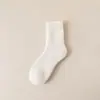 Calcetines Personalizados para Mujer en Otoño e Invierno Forrados de Felpa y Engrosados para Heattech Color Puro Calcetines de Felpa de Media Pantorrilla para Niñas para Resistir el Frío Calcetines Casuales para Dormir