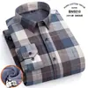 Camisas de Algodón Oxford a Cuadros de Manga Larga para Hombre para Primavera e Invierno, Versátiles Resistentes al Frío Camisas de Negocios para Caballero con Estampado Flock, Venta al por Mayor