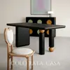 Mesa de Comedor Nórdica Negra de Madera Maciza para el Hogar Rectangular Simple Retro Creativa Pequeña para Apartamento Mesa de Trabajo Moderna