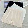 Pantalones cortos de seguridad anti-exposición de seda helada, ropa interior de algodón fresco, dos en uno, no se enrollan, sin costuras, calzoncillos tipo boxer antibacterianos para mujer