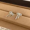 Pendientes Sencillos, Exquisitos, Dulces y Etéreos de Lazo con Goteo de Aceite, con un Toque de Lujo, Versátiles para el Uso Diario y un Accesorio de Lujo Único