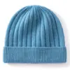 Nuevo gorro de orejeras de cachemira para niños, cálido y resistente al frío, simple y versátil, gorro de punto para ciclismo al aire libre, gorro para niños, gorro de invierno