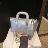 Bolsa de Mão de Design de Nicho Transfronteiriço para Mulheres 2025 Novo Estilo Estilo Estrangeiro Pequena Bolsa Quadrada Casual Tendência Bolsa de Ombro Transversal