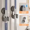 Potente Soporte de Mopa con Succión al Vacío para Inodoro Balcón Estante de Almacenamiento en Pared Clip para Escoba y Mopa Montado en la Pared del Baño