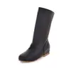 Botines de tobillo de suela plana estilo nuevo 2026 transfronterizos europeos y americanos, botines cortos de cuero para mujer, botas de suela blanda, botines de cuero tipo slip-on plisados, tallas grandes