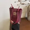 Bolso de Mano Estilo Coreano de Moda de Nicho Bolso Cubo para Mujer 2026 Nuevo Bolso de Hombro Sencillo Bolso Cruzado Retro Sencillo