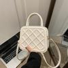 Bolsos Pequeños de Moda para Mujer 2026 Nuevo Estilo Bolso de Mano Texturizado Bolso Bandolera Acolchado Bolso Cuadrado Pequeño Popular Tendencia de Este Año