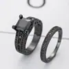 Wish Comercio Electrónico Transfronterizo Suministro Anillo Retro Dorado Negro para Hombres y Mujeres Conjuntos Incrustados con Circonita Nuevos Anillos de Exportación