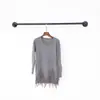 Estante de exhibición de ropa para tienda de ropa colgante de pared lateral colgante hierro estilo simple colgante de pared estante de exhibición de ropa para mujer combinación