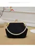 Bolsa de Pérola Verão Novo Estilo Bolsa de Mão Bolsa de Concha Nova Bolsa Estilo Chinês 2026 Moda com Contas Bolsa Transversal Feminina