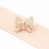 Dulces y Exquisitos Broches Pequeños de Zirconia Trapezoidal Microincrustada con Lazo Broche Elegante de Dos Tonos Accesorios para el Cuello de Mujer