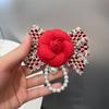 Broche de camelia estilo Chanel, elegante lazo de lana perlada, ramillete para camisa, suéter, escote, alfiler, venta al por mayor