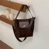 Nuevos Dijes para Bolsos Mini Simples Sensación de Alta Gama Bolsos de Tote Perezosos para Vacaciones para Mujeres Otoño Invierno Bolsos de Mano Retro