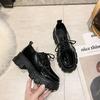 Zapatos individuales para mujer, primavera 2023, nuevos zapatos de estilo británico con cordones, pequeños zapatos de cuero negros, plataforma para mujer, tacón de pastel, suela gruesa, zapatos de mujer al por mayor