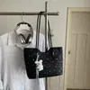 2026 Nueva Bolsa de Hombro de Gran Capacidad Versátil Bolsa de Axila Transfronteriza de Moda Estilo Dulce Bolsa de Mano Tote para Mujer