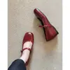 Sapatos Mary Jane retrô franceses de pele de carneiro para mulheres, com salto oculto, bico fino, adequados para o trabalho, sapatilhas, sapatos pequenos de couro versáteis