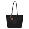 Bolso Retro para Mujer 2026 Nuevo de Moda Estilo Coreano Moderno Versátil Bolso de Hombro con Acabado de Lujo Bolso Tote Cruzado
