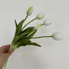 Decoração de Buquê de Tulipas de Plástico Macio Simuladas Flores Artificiais Ornamentos de Alto Padrão Flor Artificial de PU Adereços para Fotografia de Janela Flor