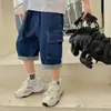 Shorts de Mezclilla para Niños Verano 2023 Nuevo Estilo Niños Medianos y Grandes Pantalones Capri Sueltos Atractivos Pantalones Medianos para Niños Pantalones Cropped