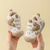 Zapatos Jingqi para Bebés y Niños Pequeños Otoño e Invierno Dibujos Animados Mickey Forrados de Felpa Cálidos Suela Suave Antideslizantes Zapatos Funcionales para Bebés Niños y Niñas