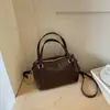 Bolso tipo maletín grande de moda estilo coreano para mujer, nuevo y moderno de verano 2026, bolso de hombro de alta gama para ir al trabajo, bolso de bolos