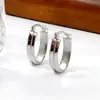 Pendientes Geométricos Chapados en Oro de Acero de Titanio Estilo Europeo y Americano, Simples y de Alta Gama, Pendientes Abiertos de Moda para Mujer, Accesorios de Lujo Ligero