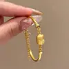 Nova Pulseira de Pulseira com Pingente de Pote de Mel Dourado do Ursinho Pooh de Desenho Animado Moda Bonita Doce Nicho Pulseira Tecida à Mão