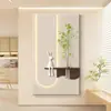 La pintura y escultura en arenisca de la Galería de Arte Qiaojia es una pintura decorativa para el vestíbulo de entrada, adecuada para cultivar plantas verdes, y cuenta con una pared de fondo iluminada.