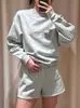 SEREN Comercio Exterior Transfronterizo 26 Nuevo Conjunto de Mujer Primavera/Verano: Sudadera Corta de Cuello Redondo + Pantalones Cortos Deportivos de Cintura Elástica