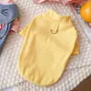 Ropa nueva para perros de otoño e invierno: Camisetas interiores de rayas suaves y amigables con la piel, adecuadas para razas Teddy y Bichón Frisé, disponibles al por mayor