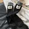 Meias Femininas Outono e Inverno com Calcanhar de Lã, Etiqueta de Tecido Colorida, Algodão Espessado de Ponto Duplo, Meias de Cano Médio Tendência Estilo Coreano
