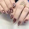 Nueva Colección Otoño/Invierno 2026 de Uñas Postizas Decoradas Portátiles, Estilo Popular Europeo y Americano de Estrella de Cinco Puntas, Flor y Puntos Cruzados