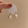 Pendientes Exquisitos de Plata de Ley S925 con Circonita Super Brillante para Mujer, Pendientes de Estilo de Nicho de Lujo Ligero de Gama Alta, Pendientes de Moda y Versátiles