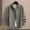 Camisa de Gasa de Burbujas Color Sólido Manga Larga para Hombre Ajustada Otoño Estilo Coreano Sin Planchar 2026 Nueva Camisa Casual Primavera Otoño