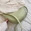 Bolso de Mujer Otoño e Invierno Nuevo Bolso Pequeño Cruzado de Axila Bolso de Hombro Ins de Gama Alta para Mujer Versátil Popular Nicho Bolso Pequeño