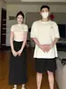 Ropa de Pareja Verano 2025 5 Nuevos Diseños de Nicho Camiseta de Manga Corta Estilo Francés Un Vestido y Una Falda Tendencia Ins