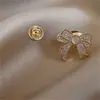 Broche de Pin Fijo para Ropa, Suéter, Traje con Hebilla Elegante Antirreflejos de Lazo Simple de Corea del Sur para Mujer