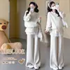 Conjunto de ropa de maternidad otoño e invierno 2026 nuevo estilo top y pantalones conjunto de dos piezas, atuendo otoñal de moda para mamás con estilo durante el embarazo