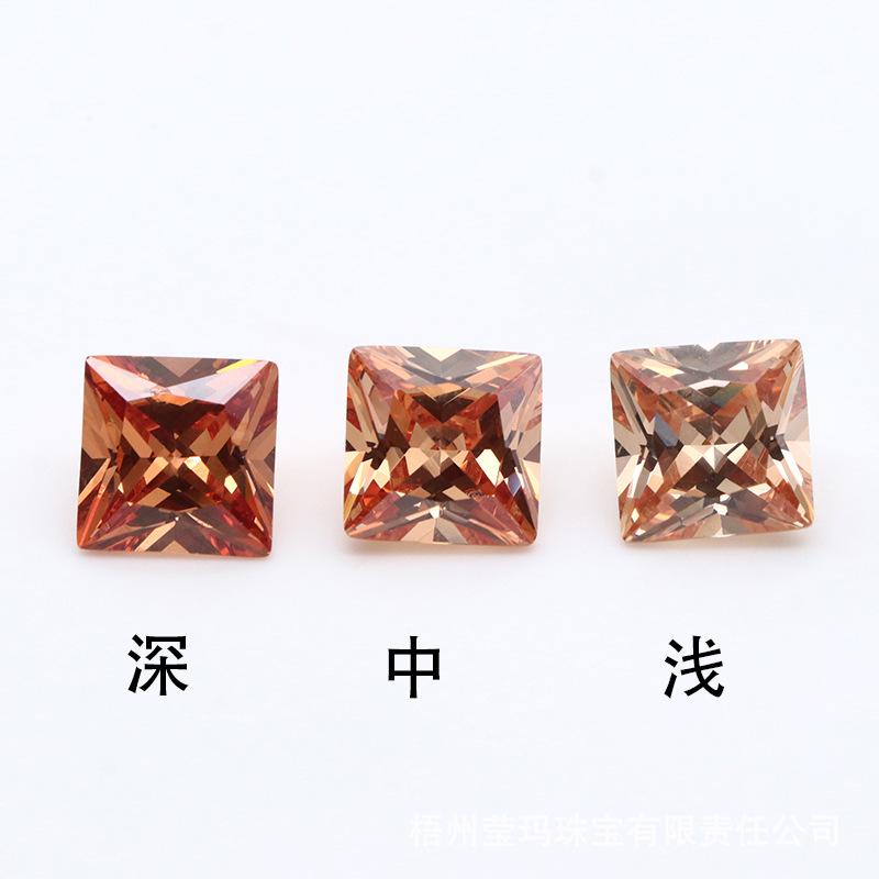 正方香槟锆石